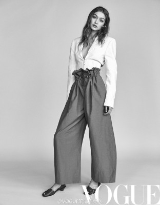 Gigi Hadid - VOGUE China 2017