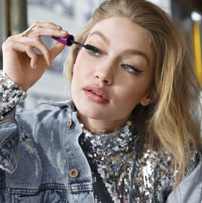 Gigi Hadid - Maybelline New York