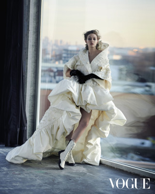 Gigi Hadid by Peter Lindbergh for Vogue Arabia March 2019