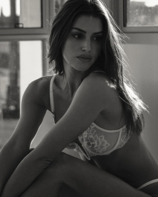 Gigi Paris by Cozphoto