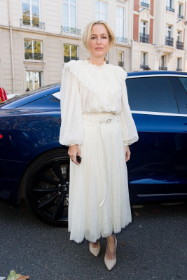 Gillian Anderson