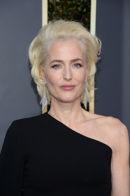 Gillian Anderson – Golden Globe Awards 2018