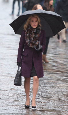 Gillian Anderson pic #783087