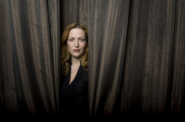 Gillian Anderson pic #230544