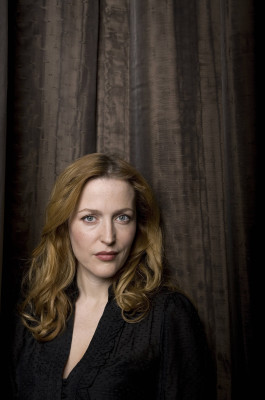 Gillian Anderson pic #660922