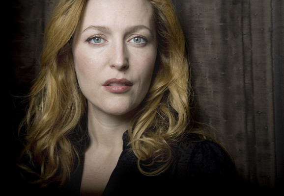 Gillian Anderson pic #230532