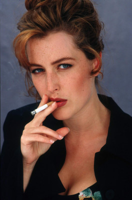 Gillian Anderson pic #263001
