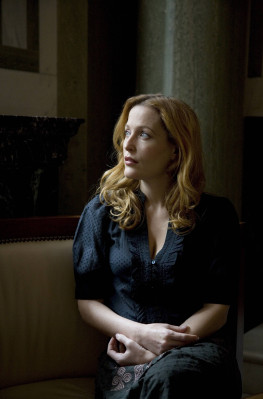 Gillian Anderson pic #660920