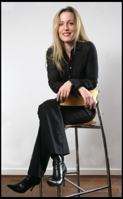 Gillian Anderson pic #661797