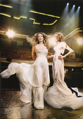 Gillian Anderson pic #241707