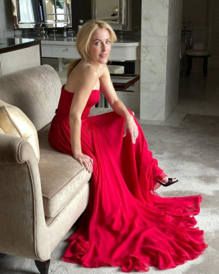 Gillian Anderson - 27th SAG Awards 04/04/2021