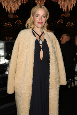 Gillian Anderson - Fashion Awards 2021 in London 11/29/2021