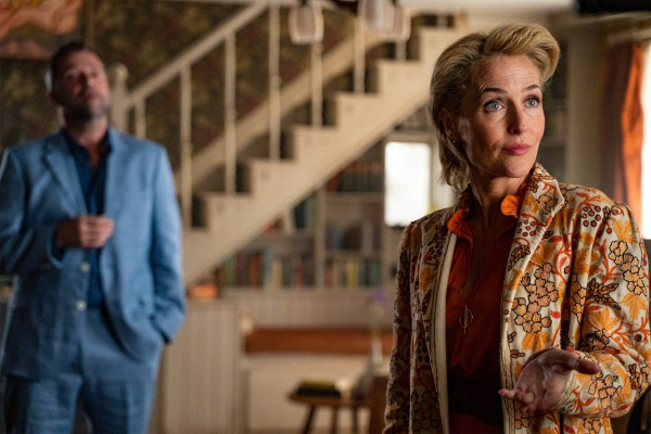 GILLIAN ANDERSON – Sex Education, Season 2 Promos