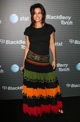 Gina Gershon pic #286099