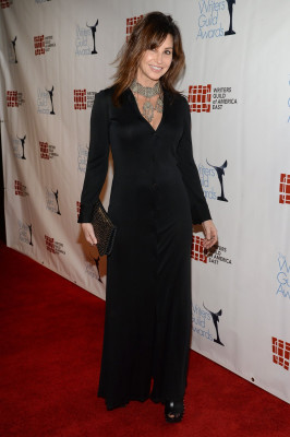 Gina Gershon pic #868113