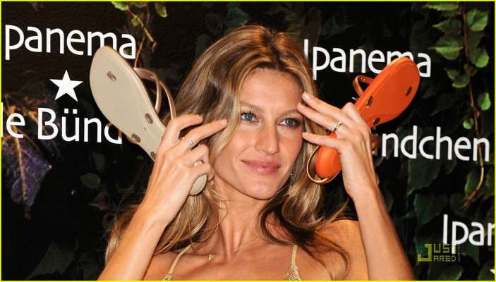 Gisele Bundchen pic #152070