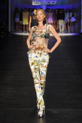 Gisele Bundchen for Colcci SS 2011