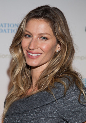 Gisele Bundchen pic #775315