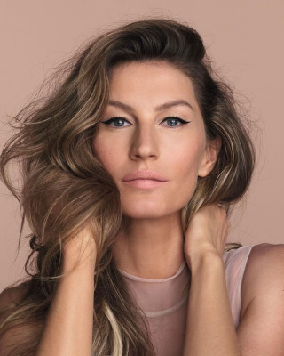 Gisele Bundchen for O Boticario
