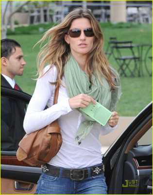 Gisele Bundchen pic #138441