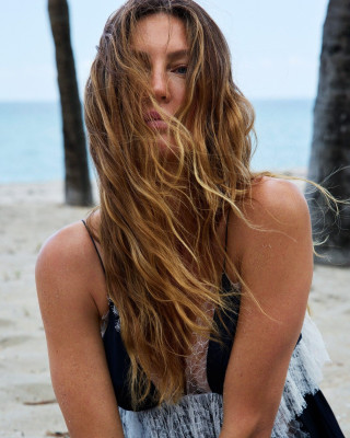 Gisele Bundchen for Vogue France JuneJuly 2025 by Mario Sorrenti