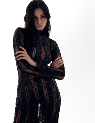 Gizele Oliveira for Factice Magazine by  Alena Saz