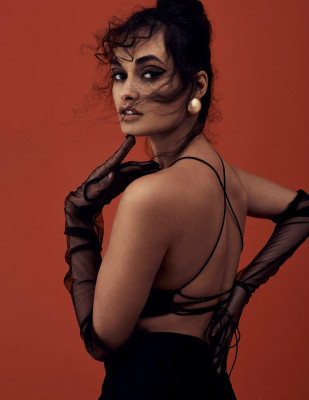 Gizele Oliveira ~ Factice Magazine by  Alena Saz