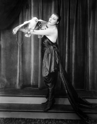 Gloria Swanson pic #385885