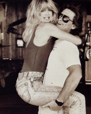 Goldie Hawn for VANITY FAIR US Sept 1989 by Herb Ritts