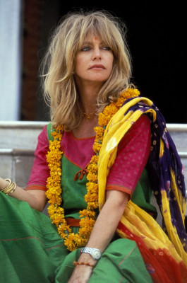 Goldie Hawn pic #210024