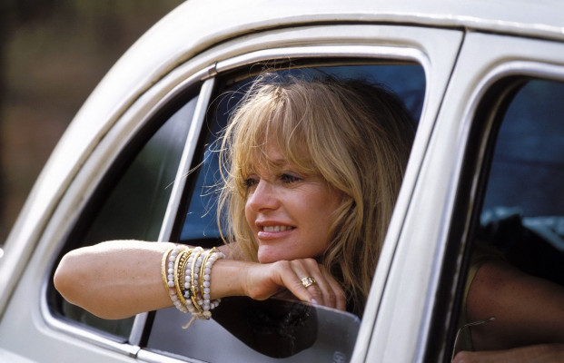 Goldie Hawn pic #210027