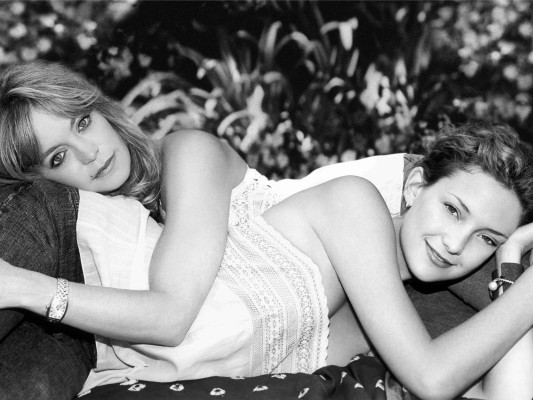 Goldie Hawn pic #242759