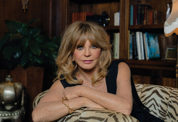 Goldie Hawn by Molly Matalon for WSJ. || Dec/Jan 2021⁣