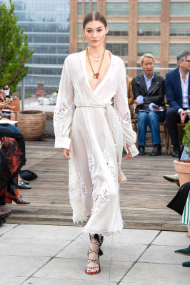Grace Elizabeth - Oscar de la Renta Spring/Summer 2019 Fashion Show in New York