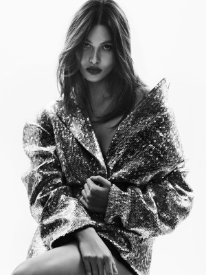 Grace Elizabeth by Max Papendieck for V Magazine // 2021