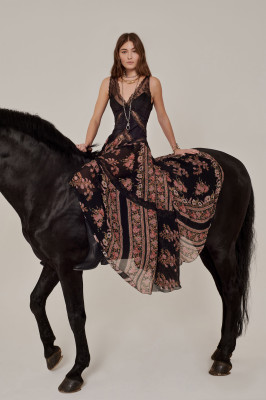 Grace Elizabeth - Etro Pre-Fall 2020 Collection