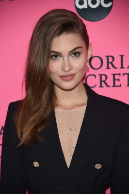 Grace Elizabeth – 2018 Victoria’s Secret Viewing Party in NYC