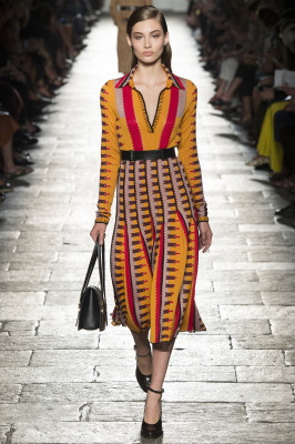 GRACE ELISABETH - BOTTEGA VENETA SPRING/SUMMER 2017 FASHION SHOW IN MILAN 