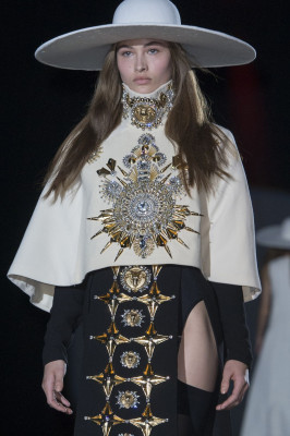 Grace Elizabeth - Fausto Puglisi Autumn/Winter 2018 Fashion Show in Milan