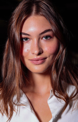 Grace Elizabeth - Alberta Ferretti Spring/Summer 2019 Fashion Show in Milan