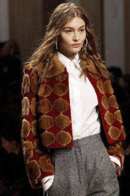 Grace Elisabeth - FENDI AUTUMN/WINTER 2017 FASHION SHOW IN MILAN