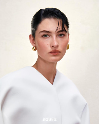 Grace Elizabeth for Jacquemus “LES SCULPTURES”