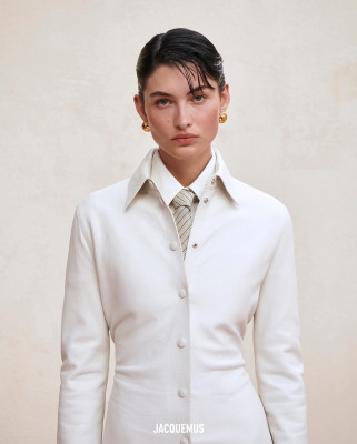 Grace Elizabeth for Jacquemus “LES SCULPTURES”