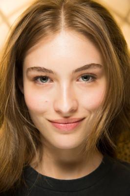 Grace Elizabeth - ISABEL MARANT FALL/WINTER 2017 FASHION SHOW IN PARIS 