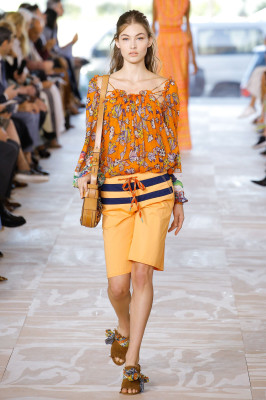 Grace Elisabeth - TORY BURCH SPRING/SUMMER 2017 FASHION SHOW IN NEW YORK