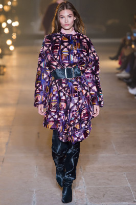 Grace Elizabeth - ISABEL MARANT FALL/WINTER 2017 FASHION SHOW IN PARIS 