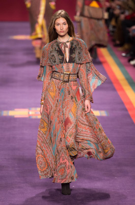 Grace Elizabeth - Etro Fall/Winter 2017 fashion show in Milan