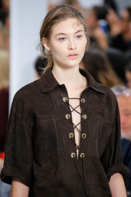 Grace Elizabeth - TOD’S SPRING/SUMMER 2018 FASHION SHOW IN MILAN