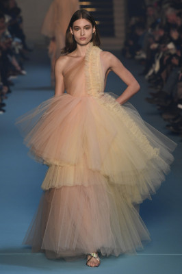 Grace Elizabeth - Off-White Autumn/Winter 2018 Fashion Show in Paris 