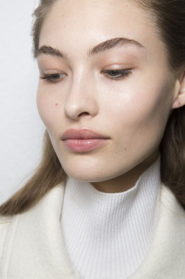 Grace Elizabeth - Sportmax Fall/Winter 2017 Fashion Show in Milan